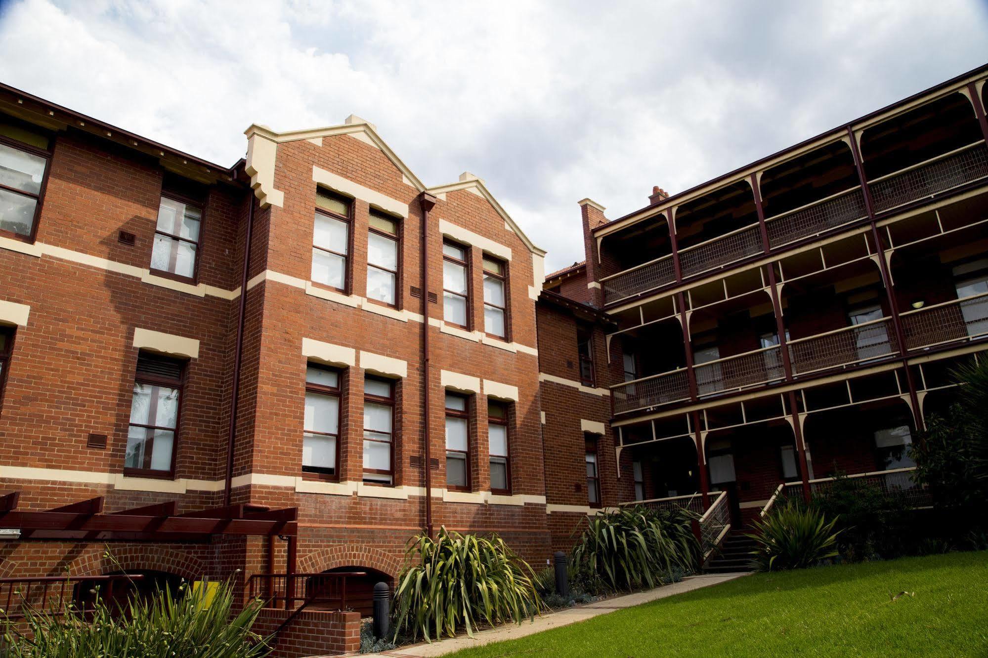 Hostel Yarra House Melbourne Exteriér fotografie